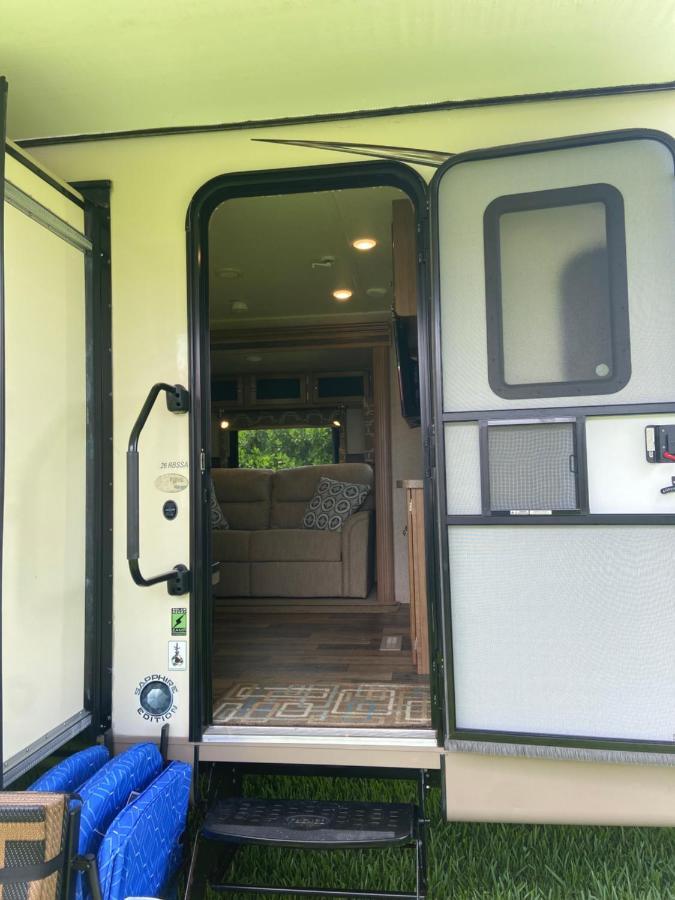 Hotel Cozy Camper - Free Parking Miami Exterior foto