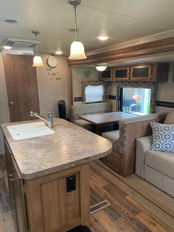 Hotel Cozy Camper - Free Parking Miami Exterior foto