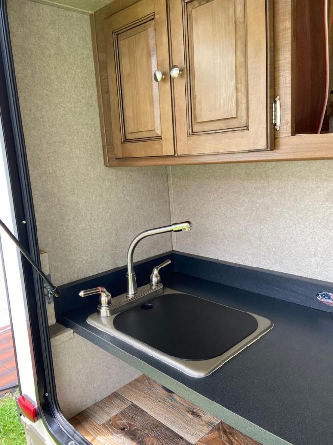 Hotel Cozy Camper - Free Parking Miami Exterior foto